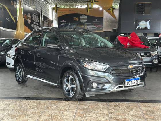 CHEVROLET ONIX 1.4 MPFI ACTIV 8V FLEX 4P MANUAL